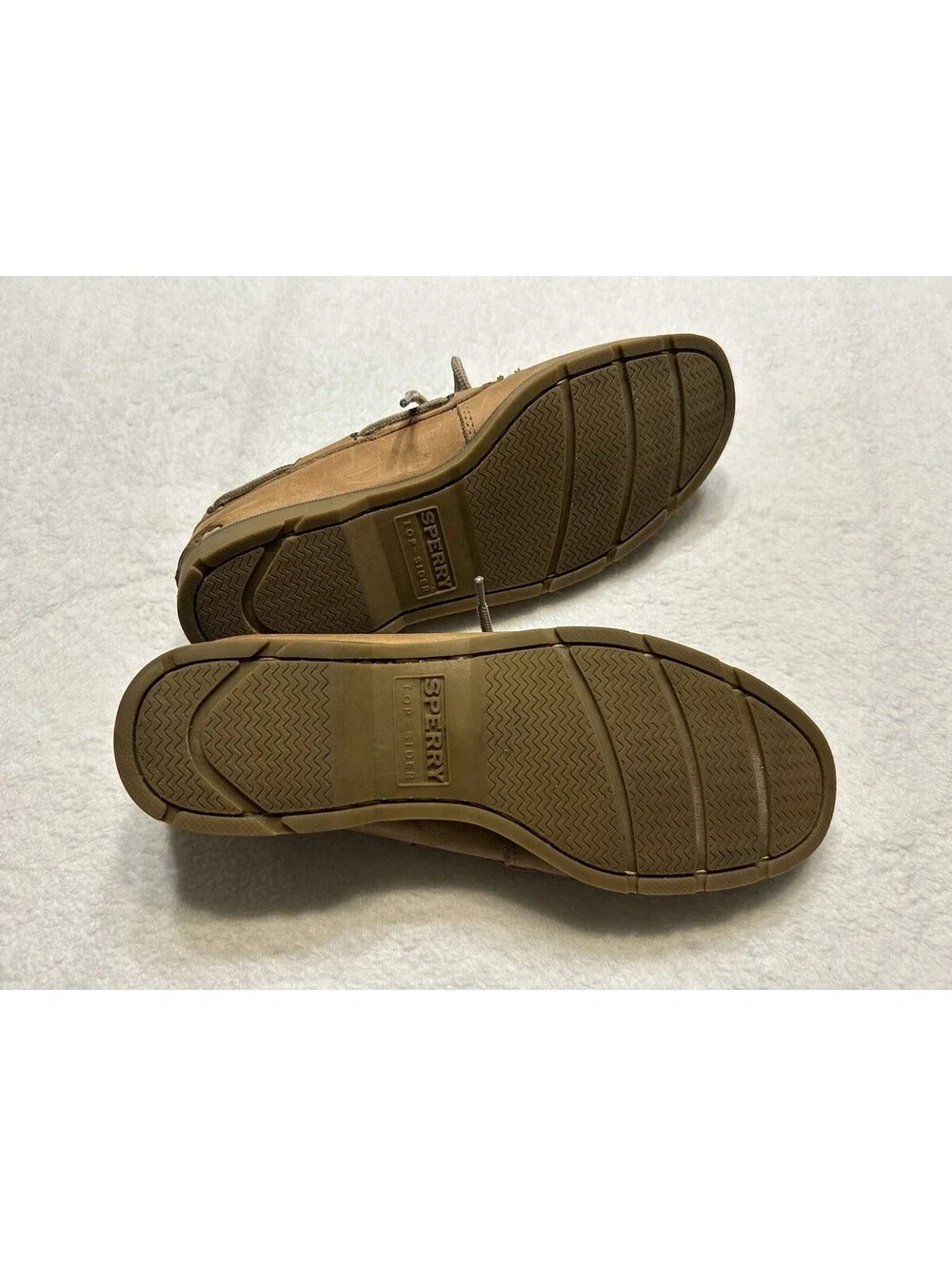 N/A sperry men